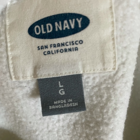 3/$30 NYC White Crewneck - Picture 3 of 3